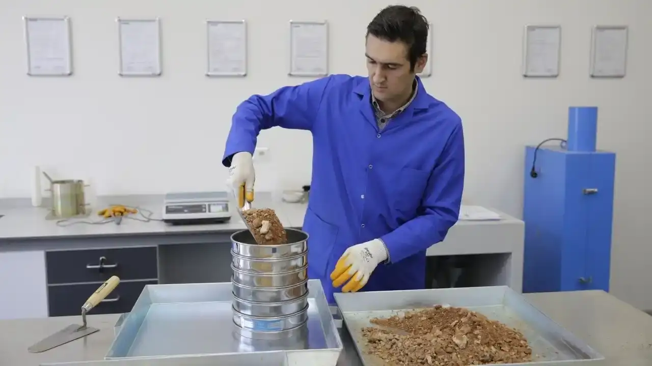 Antalya'da ASAT Laboratuvarından Rekor Test Sayısı! 5